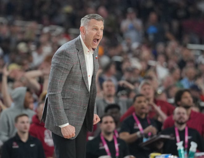 Apr 6, 2024; Glendale, AZ, USA; Alabama Crimson Tide head coach Nate Oats reacts against the Connecticut Huskies in the semifinals of the men's Final Four of the 2024 NCAA Tournament at State Farm Stadium. Mandatory Credit: Robert Deutsch-USA TODAY Sports